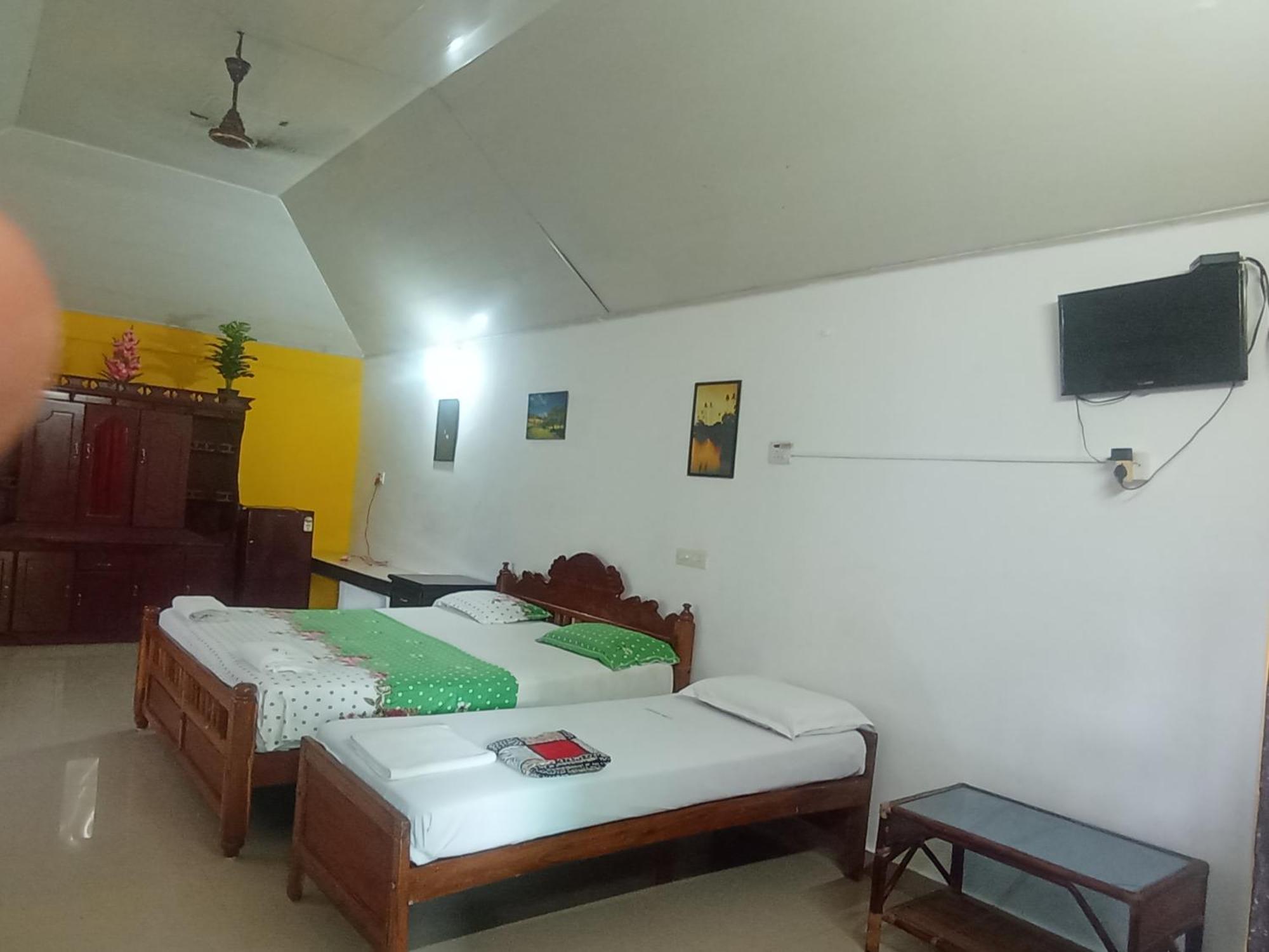 Keratheeram Beach Resort فاركَالا الغرفة الصورة